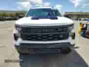 2024 Chevrolet Silverado 1500 Custom Trail Boss z VIN 3GCUDCE87RG454311, wystawiony jako Copart lot #66486955 z przebiegiem 3 402 mil mil oraz Szkoda całkowita • Salvage title. Historia ofert i sprzedaży dostępna na DreamBid. Obrazek 5.