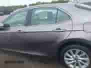 2023 Toyota Camry LE z VIN 4T1C11AK3PU141255, wystawiony jako IAAI lot #42938395 z przebiegiem 59 258 mil mil oraz . Historia ofert i sprzedaży dostępna na DreamBid. Obrazek 15.