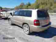 2004 Toyota Highlander с VIN JTEEP21A240002533, выставлен на аукционе IAAI как лот 43450692 с пробегом 185 125 миль миль и . История ставок и продаж доступна на DreamBid. Изображение 3.