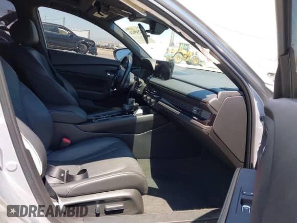 2023 Honda Accord Sport-L with VIN 1HGCY2F78PA038247, listed as a IAAI auction lot 42949624 with 69,209 mi miles and . Bid and sale history available at DreamBid. Image 5.