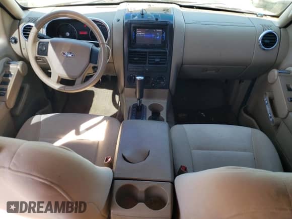 2007 Ford Explorer XLT with VIN 1FMEU63E17UA59514, listed as a Copart auction lot 69291135 with 166,752 mi miles and Salvage title. Bid and sale history available at DreamBid. Image 8.