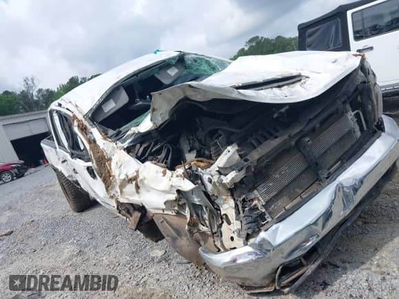 2021 Chevrolet Silverado 2500HD Work Truck with VIN 1GC1YLEY4MF311754, listed as a IAAI auction lot 39349490 with 125,197 mi miles and . Bid and sale history available at DreamBid. Image 6.