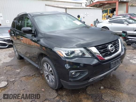 2018 Nissan Pathfinder S z VIN 5N1DR2MN1JC640710, wystawiony jako IAAI lot #41589166 z przebiegiem 93 554 mil mil oraz . Historia ofert i sprzedaży dostępna na DreamBid. Obrazek 1.