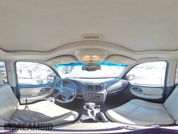 2007 Chevrolet TrailBlazer LT with VIN 1GNDT13S672152043, listed as a Copart auction lot 82368235 with 177,612 mi miles and Salvage title. Bid and sale history available at DreamBid. Image 16.