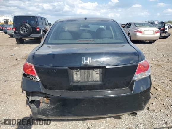 2010 Honda Accord EX-L с VIN 1HGCP2F83AA040345, выставлен на аукционе Copart как лот 85360005 с пробегом Не указан миль и Списание • Salvage title. История ставок и продаж доступна на DreamBid. Изображение 6.