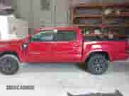 2021 Toyota Tacoma SR с VIN 5TFCZ5AN0MX244836, выставлен на аукционе IAAI как лот 42748561 с пробегом 78 454 миль миль и . История ставок и продаж доступна на DreamBid. Изображение 14.