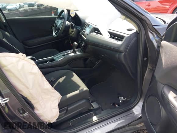 2022 Honda HR-V LX с VIN 3CZRU5H32NM728764, выставлен на аукционе IAAI как лот 43149730 с пробегом 48 565 миль миль и . История ставок и продаж доступна на DreamBid. Изображение 5.