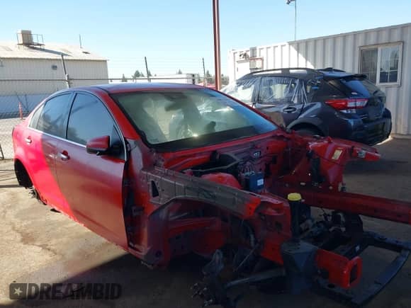 2016 Chevrolet SS with VIN 6G3F25RW1GL207128, listed as a IAAI auction lot 40633009 with Not provided miles and . Bid and sale history available at DreamBid. Image 12.