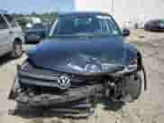 2012 Volkswagen Tiguan S с VIN WVGAV7AX7CW581858, выставлен на аукционе Copart как лот 61780185 с пробегом 93 453 миль миль и Списание • Salvage title. История ставок и продаж доступна на DreamBid. Изображение 5.