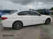 2020 BMW 5 Series 530i xDrive z VIN WBAJR7C02LCD19076, wystawiony jako Copart lot #64685135 z przebiegiem 31 899 mil mil oraz Szkoda całkowita • Salvage title. Historia ofert i sprzedaży dostępna na DreamBid. Obrazek 3.