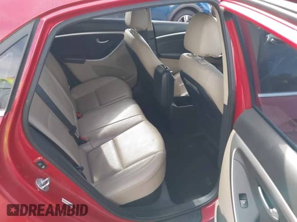 2014 Hyundai Elantra с VIN KMHD35LH4EU220163, выставлен на аукционе IAAI как лот 41272694 с пробегом 91 010 миль миль и . История ставок и продаж доступна на DreamBid. Изображение 8.