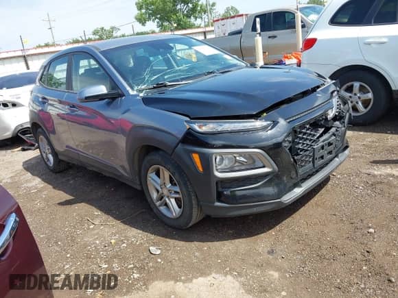 2019 Hyundai Kona SE с VIN KM8K1CAA0KU302720, выставлен на аукционе IAAI как лот 42556097 с пробегом 109 979 миль миль и . История ставок и продаж доступна на DreamBid. Изображение 1.