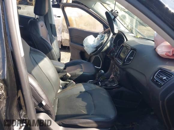 2019 Jeep Compass Limited с VIN 3C4NJDCB9KT697908, выставлен на аукционе IAAI как лот 42694041 с пробегом 68 032 миль миль и . История ставок и продаж доступна на DreamBid. Изображение 5.