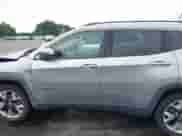 2018 Jeep Compass Limited z VIN 3C4NJCCB7JT358766, wystawiony jako IAAI lot #43005105 z przebiegiem 110 420 mil mil oraz . Historia ofert i sprzedaży dostępna na DreamBid. Obrazek 14.