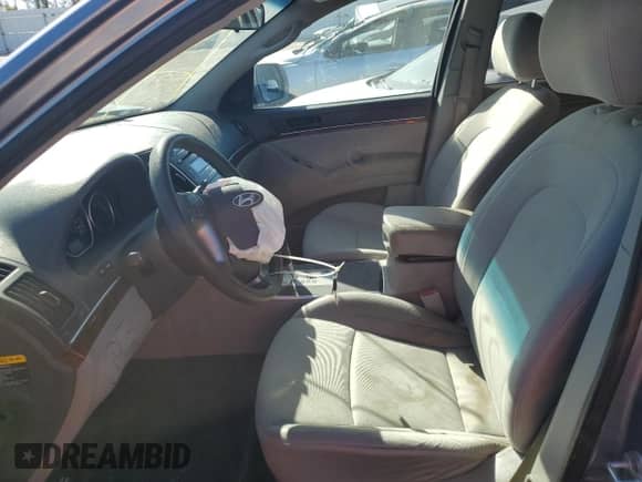 2009 Hyundai Veracruz Limited с VIN KM8NU13C99U083158, выставлен на аукционе Copart как лот 81545364 с пробегом 79 444 миль миль и Списание • Salvage title. История ставок и продаж доступна на DreamBid. Изображение 7.