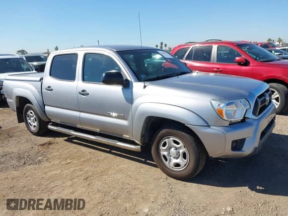 2015 Toyota Tacoma with VIN 5TFJX4CN3FX064922, listed as a IAAI auction lot 43496542 with 150,266 mi miles and . Bid and sale history available at DreamBid. Image 1.