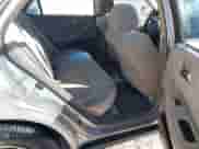 1998 Honda Accord LX z VIN 1HGCG1648WA069919, wystawiony jako IAAI lot #41685395 z przebiegiem 210 163 mil mil oraz . Historia ofert i sprzedaży dostępna na DreamBid. Obrazek 8.