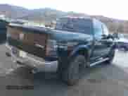 2017 Ram 1500 Laramie z VIN 1C6RR7NMXHS877362, wystawiony jako IAAI lot #41408395 z przebiegiem 142 985 mil mil oraz . Historia ofert i sprzedaży dostępna na DreamBid. Obrazek 4.