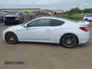 2014 Hyundai Genesis Coupe Ultimate с VIN KMHHU6KJ6EU113561, выставлен на аукционе IAAI как лот 42365420 с пробегом 116 774 миль миль и . История ставок и продаж доступна на DreamBid. Изображение 14.
