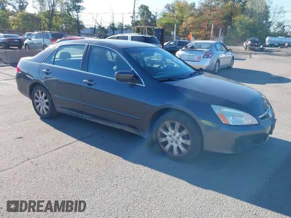 2007 Honda Accord LX SE с VIN 1HGCM66457A033712, выставлен на аукционе IAAI как лот 43419775 с пробегом 135 968 миль миль и . История ставок и продаж доступна на DreamBid. Изображение 1.