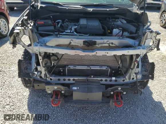 2024 Chevrolet Silverado 1500 LT Trail Boss с VIN 3GCUDFE8XRG325075, выставлен на аукционе Copart как лот 56538915 с пробегом 10 026 миль миль и Списание • Salvage title. История ставок и продаж доступна на DreamBid. Изображение 11.