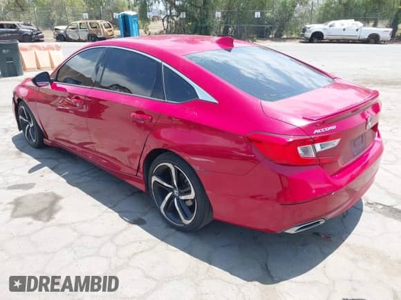 2019 Honda Accord Sport z VIN 1HGCV2F33KA027817, wystawiony jako IAAI lot #42586047 z przebiegiem 173 436 mil mil oraz . Historia ofert i sprzedaży dostępna na DreamBid. Obrazek 3.