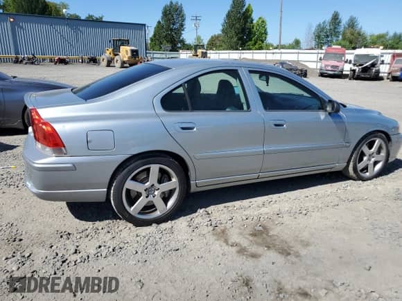 2006 Volvo S60 2.5L Turbo R с VIN YV1RH527662545876, выставлен на аукционе Copart как лот 65051575 с пробегом 120 115 миль миль и Списание • Salvage title. История ставок и продаж доступна на DreamBid. Изображение 3.