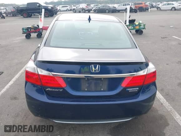 2015 Honda Accord Touring z VIN 1HGCR6F75FA014927, wystawiony jako IAAI lot #43268149 z przebiegiem 132 281 mil mil oraz . Historia ofert i sprzedaży dostępna na DreamBid. Obrazek 16.