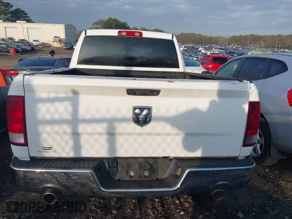 2015 Ram 1500 Express with VIN 1C6RR6FTXFS541997, listed as a IAAI auction lot 41470795 with 168,049 mi miles and . Bid and sale history available at DreamBid. Image 16.