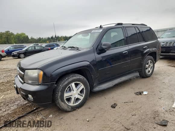 2007 Chevrolet TrailBlazer LT с VIN 1GNDT13S272193866, выставлен на аукционе Copart как лот 86467095 с пробегом 154 948 миль миль и На запчасти • Non repairable. История ставок и продаж доступна на DreamBid. Изображение 1.
