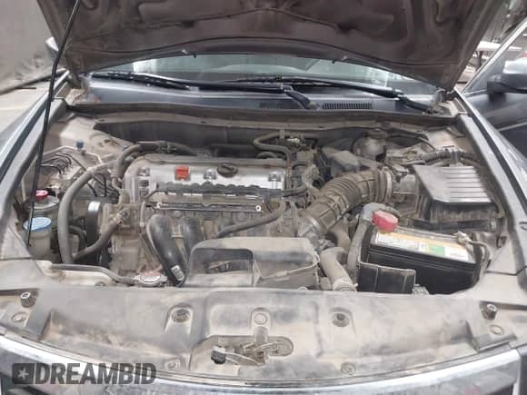 2011 Honda Accord LX z VIN 1HGCP2F39BA152024, wystawiony jako IAAI lot #43154335 z przebiegiem 161 457 mil mil oraz . Historia ofert i sprzedaży dostępna na DreamBid. Obrazek 10.