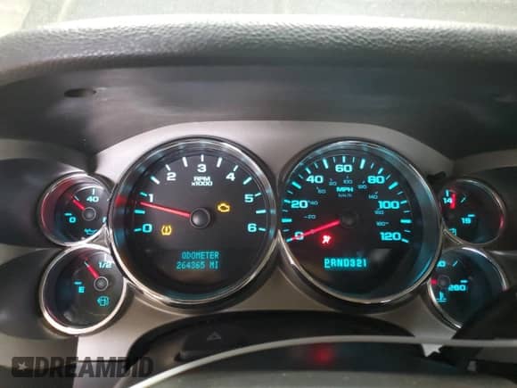 2007 Chevrolet Silverado 1500 1LT with VIN 2GCEK190171509697, listed as a Copart auction lot 80943505 with 264,365 mi miles and Clean title. Bid and sale history available at DreamBid. Image 9.