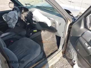 2002 Chevrolet Blazer LS с VIN 1GNDT13W52K232896, выставлен на аукционе IAAI как лот 43419026 с пробегом 111 121 миль миль и . История ставок и продаж доступна на DreamBid. Изображение 5.