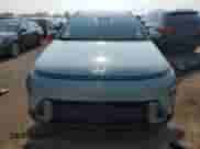 2024 Hyundai Kona SEL с VIN KM8HBCAB5RU121428, выставлен на аукционе Copart как лот 65412075 с пробегом 23 369 миль миль и Списание • Salvage title. История ставок и продаж доступна на DreamBid. Изображение 5.
