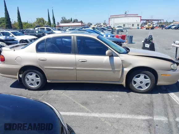 2001 Chevrolet Malibu LS с VIN 1G1NE52J216188277, выставлен на аукционе IAAI как лот 42853967 с пробегом 97 707 миль миль и . История ставок и продаж доступна на DreamBid. Изображение 13.