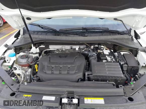 2024 Volkswagen Tiguan SE с VIN 3VV2B7AX9RM122794, выставлен на аукционе IAAI как лот 41357931 с пробегом 9 974 миль миль и . История ставок и продаж доступна на DreamBid. Изображение 10.