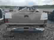2001 Chevrolet Silverado 3500 LS с VIN 1GCJC33121F182199, выставлен на аукционе Copart как лот 72530404 с пробегом 252 199 миль миль и Списание • Salvage title. История ставок и продаж доступна на DreamBid. Изображение 6.
