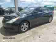 2012 Hyundai Sonata GLS z VIN 5NPEB4AC1CH355380, wystawiony jako Copart lot #71391665 z przebiegiem 256 576 mil mil oraz Czysty tytuł • Clean title. Historia ofert i sprzedaży dostępna na DreamBid. Obrazek 1.