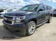 2018 Chevrolet Suburban LT z VIN 1GNSKHKC8JR127057, wystawiony jako Copart lot #61868222 z przebiegiem 81 707 mil mil oraz . Historia ofert i sprzedaży dostępna na DreamBid. Obrazek 2.