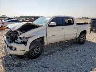 2023 Toyota Tacoma SR5 z VIN 3TMAZ5CN2PM197775, wystawiony jako Copart lot #80084665 z przebiegiem 36 664 mil mil oraz Szkoda całkowita • Salvage title. Historia ofert i sprzedaży dostępna na DreamBid. Obrazek 1.