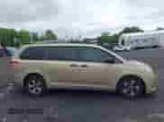 2014 Toyota Sienna L with VIN 5TDZK3DC2ES522589, listed as a IAAI auction lot 42457609 with 222,836 mi miles and . Bid and sale history available at DreamBid. Image 13.