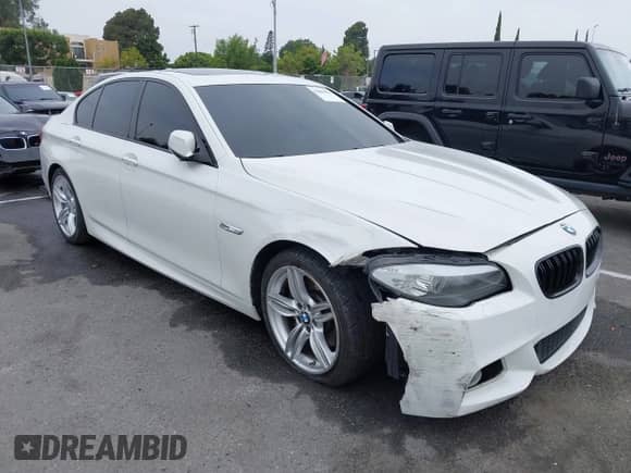2013 BMW 5 Series 535i с VIN WBAFR7C58DC825575, выставлен на аукционе IAAI как лот 42650633 с пробегом 107 755 миль миль и . История ставок и продаж доступна на DreamBid. Изображение 1.