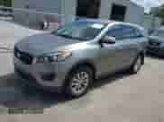 2018 Kia Sorento LX with VIN 5XYPG4A38JG426833, listed as a IAAI auction lot 43225914 with 172,963 mi miles and . Bid and sale history available at DreamBid. Image 2.