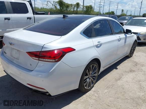 2015 Hyundai Genesis 5.0L z VIN KMHGN4JF1FU068198, wystawiony jako IAAI lot #43016953 z przebiegiem 167 424 mil mil oraz . Historia ofert i sprzedaży dostępna na DreamBid. Obrazek 4.