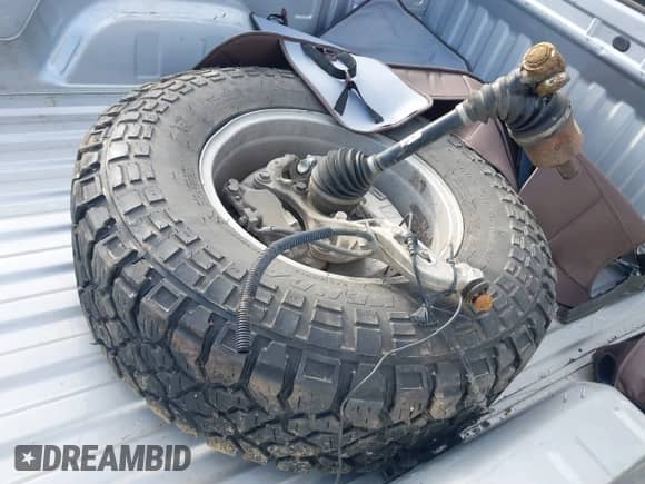 2020 Chevrolet Silverado 1500 LT с VIN 1GCUYDED6LZ302762, выставлен на аукционе IAAI как лот 41402510 с пробегом 150 000 миль миль и . История ставок и продаж доступна на DreamBid. Изображение 12.