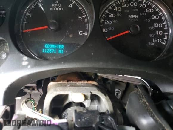 2010 GMC Sierra 1500 Denali z VIN 3GTRKXE29AG122910, wystawiony jako Copart lot #72068604 z przebiegiem 112 571 mil mil oraz Szkoda całkowita • Salvage title. Historia ofert i sprzedaży dostępna na DreamBid. Obrazek 9.