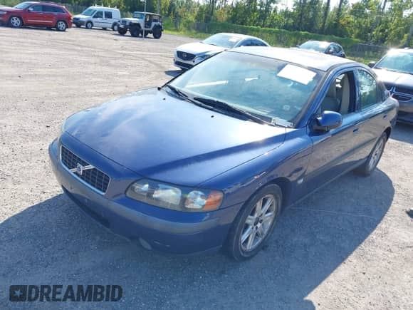 2001 Volvo S60 с VIN YV1RS58D712081407, выставлен на аукционе IAAI как лот 43241381 с пробегом 181 299 миль миль и . История ставок и продаж доступна на DreamBid. Изображение 2.