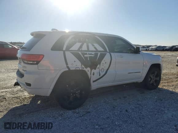 2015 Jeep Grand Cherokee Altitude z VIN 1C4RJFAG7FC638840, wystawiony jako Copart lot #85484975 z przebiegiem 171 876 mil mil oraz Szkoda całkowita • Salvage title. Historia ofert i sprzedaży dostępna na DreamBid. Obrazek 3.