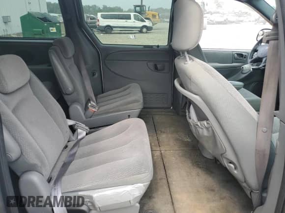 2005 Dodge Caravan SXT with VIN 2D4GP44L75R128287, listed as a Copart auction lot 67843835 with 186,013 mi miles and Salvage title. Bid and sale history available at DreamBid. Image 10.