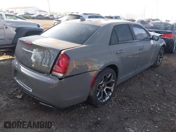 2018 Chrysler 300 S с VIN 2C3CCABG5JH227870, выставлен на аукционе IAAI как лот 41930404 с пробегом 109 903 миль миль и . История ставок и продаж доступна на DreamBid. Изображение 4.